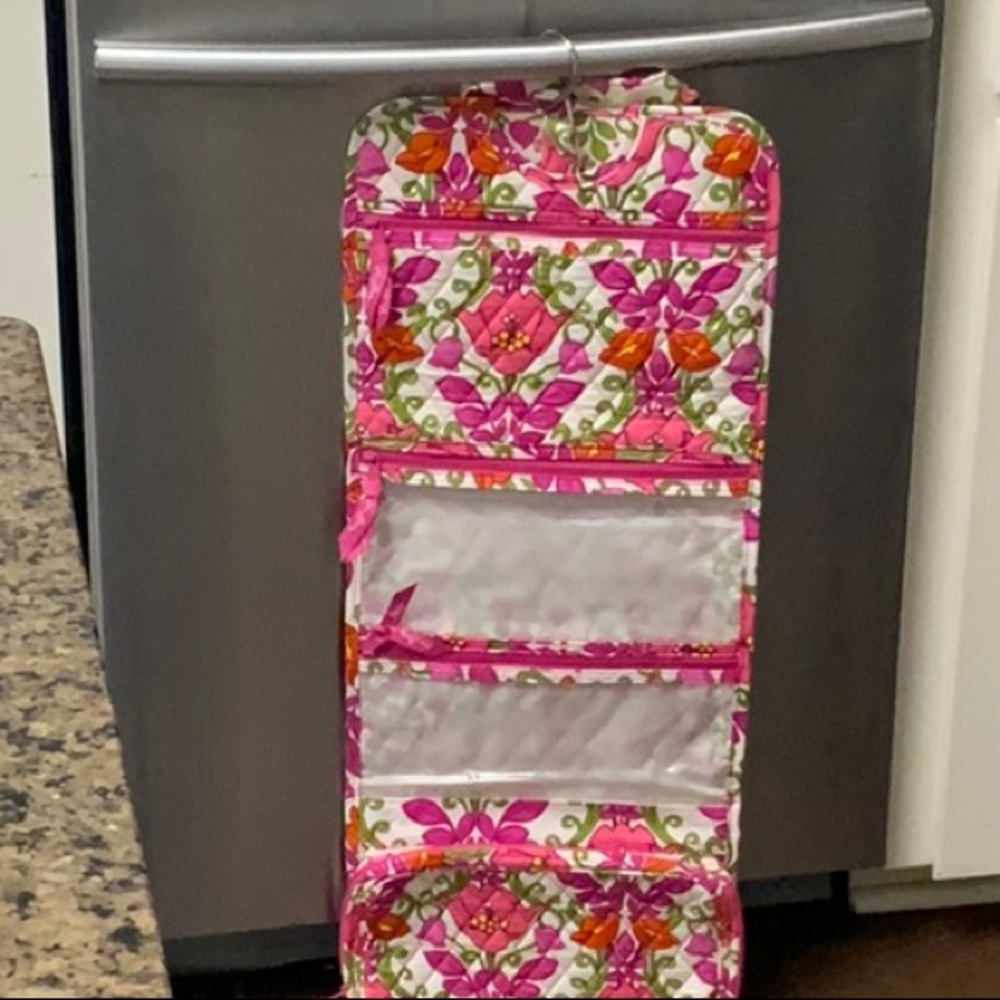 ❣️Vera Bradley Pink and Purple Floral Bag Set